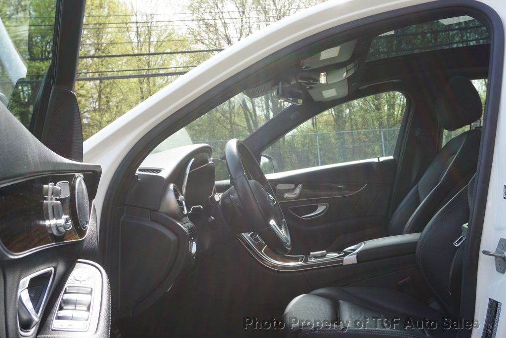 2019 Mercedes-Benz C-Class C 300 4MATIC Sedan AMG LINE PANO ROOF 360 CAMERAS LIGHTING PKG  - 23014414 - 10