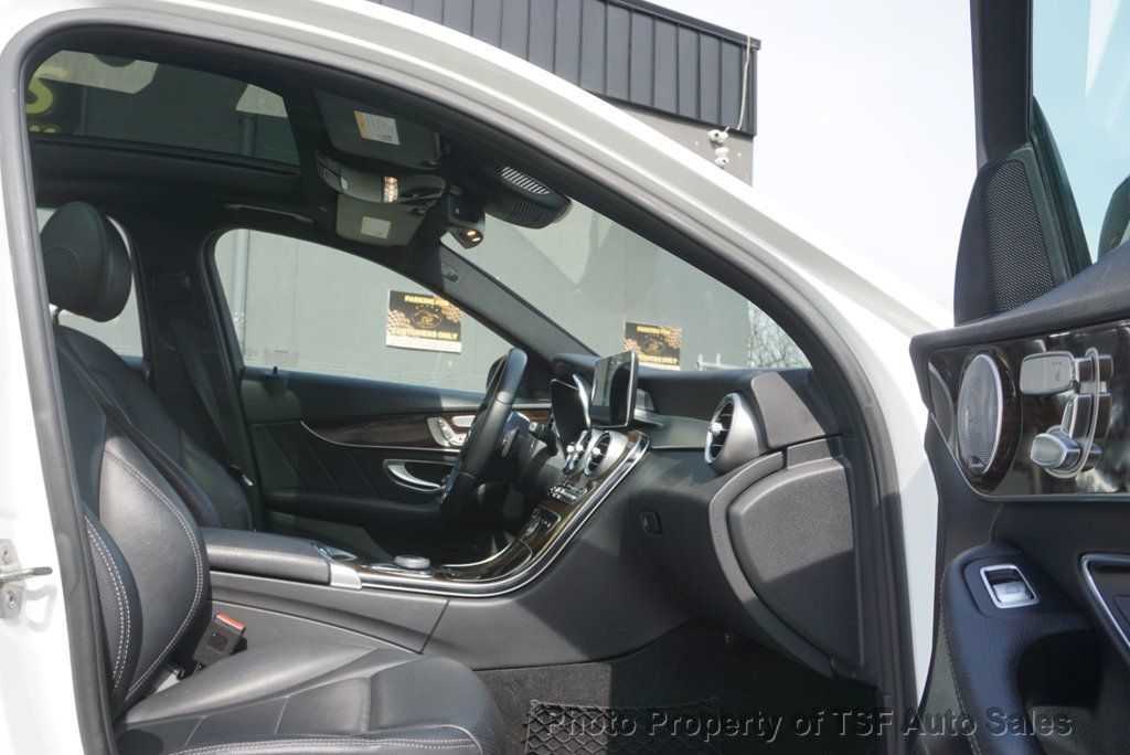 2019 Mercedes-Benz C-Class C 300 4MATIC Sedan AMG LINE PANO ROOF 360 CAMERAS LIGHTING PKG  - 23014414 - 11