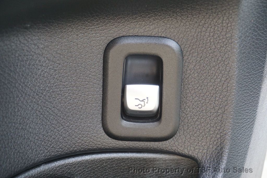 2019 Mercedes-Benz C-Class C 300 4MATIC Sedan AMG LINE PANO ROOF 360 CAMERAS LIGHTING PKG  - 23014414 - 40