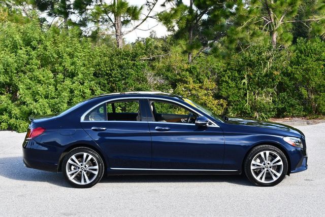2019 Mercedes-Benz C-Class C 300 4MATIC Sedan W/Premium Package - 23070868 - 32
