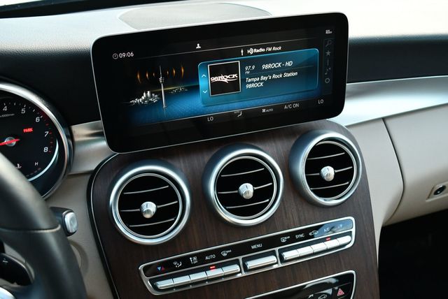2019 Mercedes-Benz C-Class C 300 4MATIC Sedan W/Premium Package - 23070868 - 52
