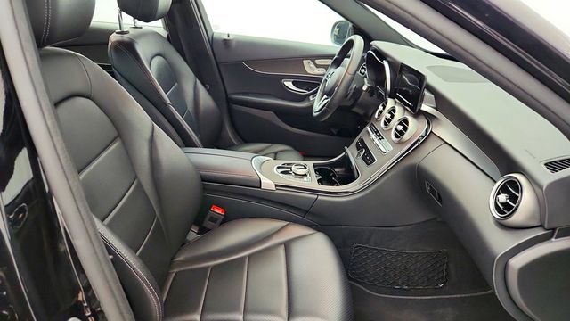 2019 Mercedes-Benz C-Class C 300 4MATIC Sedan w/ Premium Package & Panorama Sunroof - 23014176 - 22