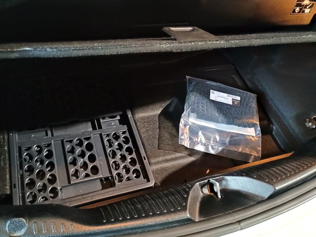 2019 Mercedes-Benz C-Class C 300 Cabriolet AMG Sport Clean Carfax Florida Car - 22936530 - 53