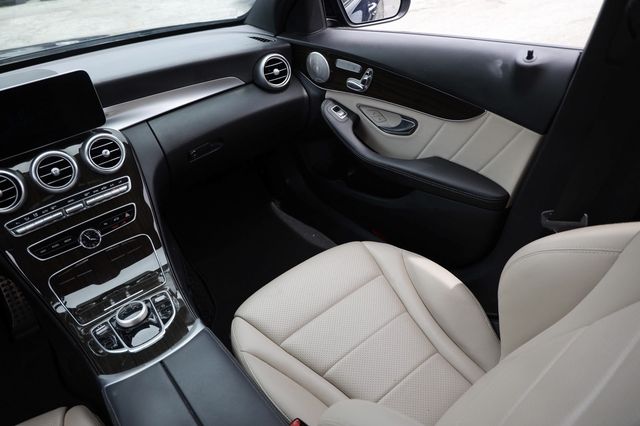 2019 Mercedes-Benz C-Class C 300 Sedan - 23064334 - 23