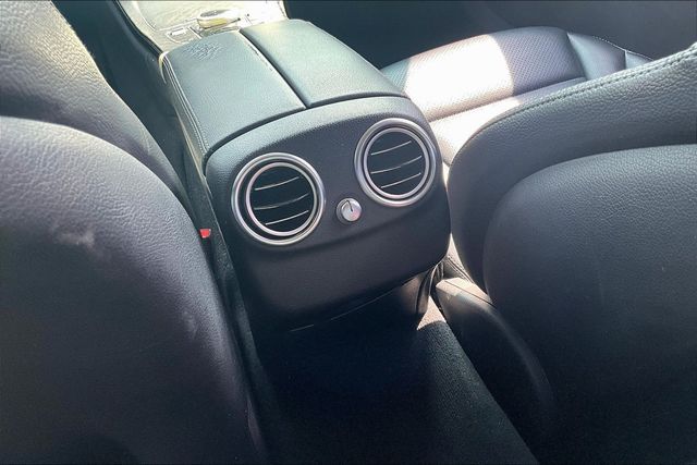 2019 Mercedes-Benz C-Class C 300 Sedan - 23012619 - 33