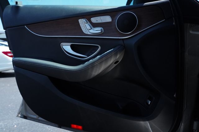 2019 Mercedes-Benz C-Class C 300 Sedan - 23035659 - 36