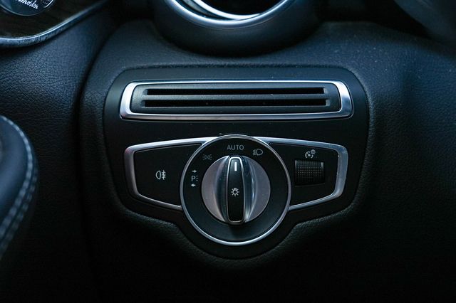 2019 Mercedes-Benz C-Class C 300 Sedan - 23036845 - 35