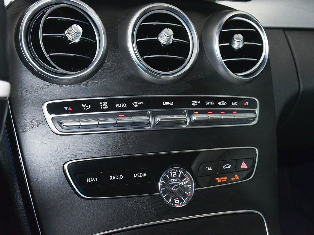 2019 Mercedes Benz C 63 AMG photo 28