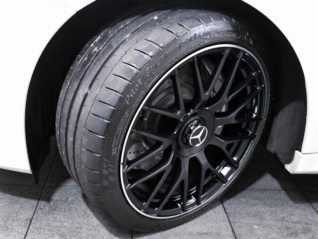 2019 Mercedes Benz C 63 AMG photo 4
