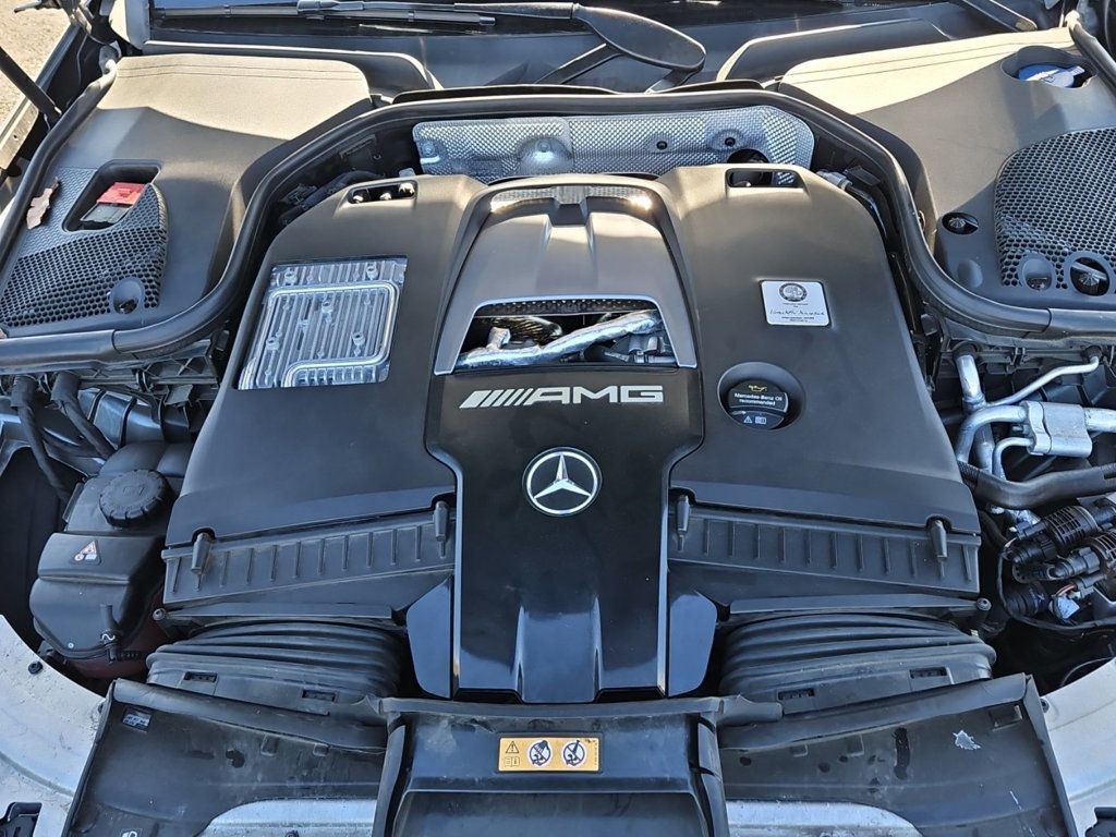 2019 Mercedes Benz E AMG 63 S photo 11