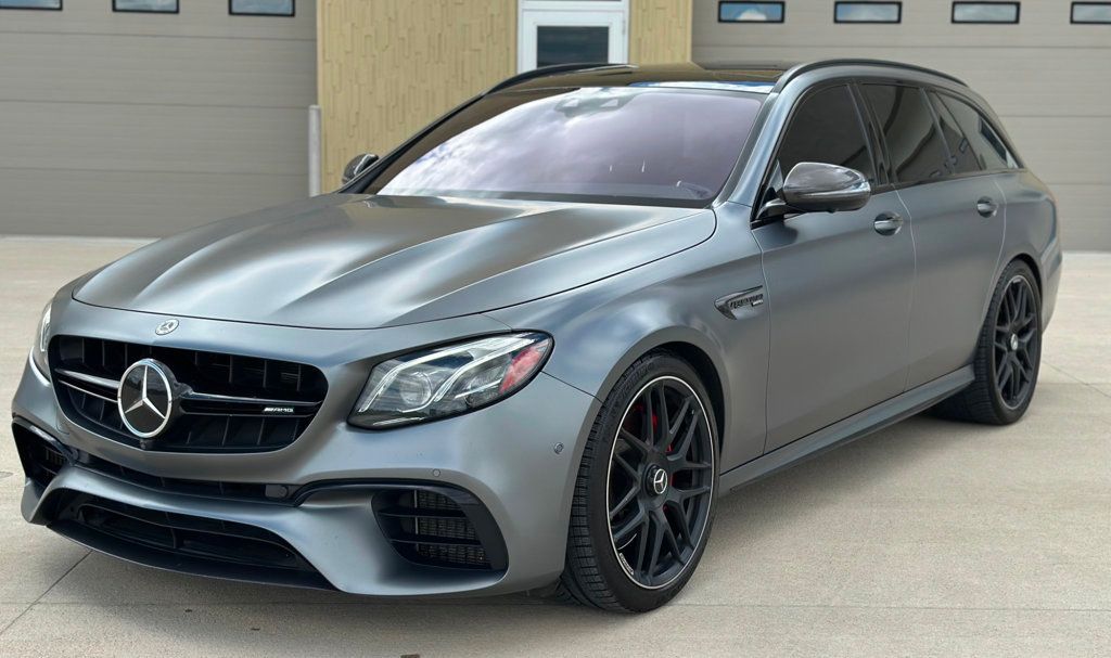 2019 Mercedes Benz E 4MATIC AMG Wagon photo 3