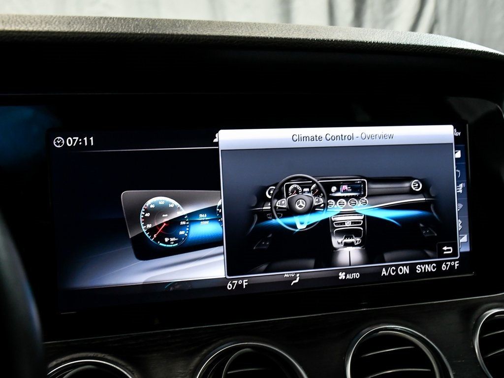 2019 Mercedes Benz E 300 Sedan photo 31