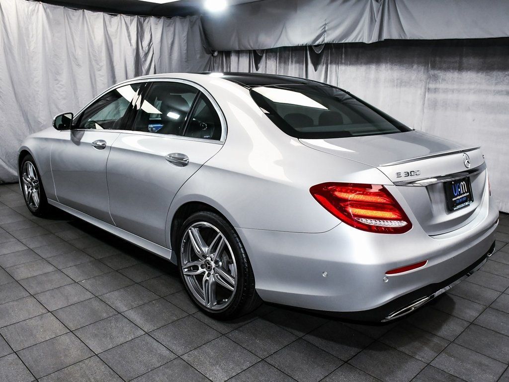 2019 Mercedes Benz E 300 Sedan photo 4