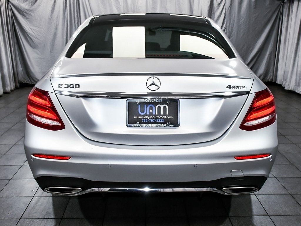 2019 Mercedes Benz E 300 Sedan photo 5