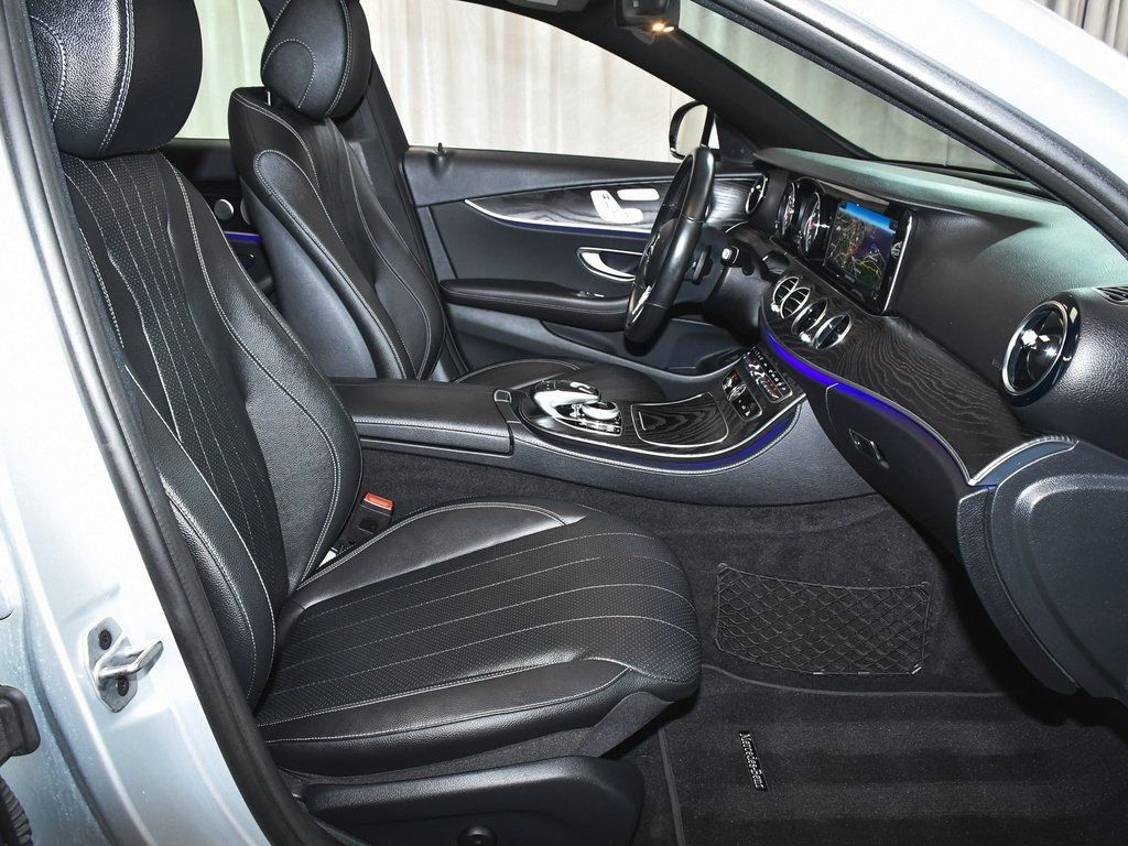 2019 Mercedes Benz E 300 Sedan photo 58