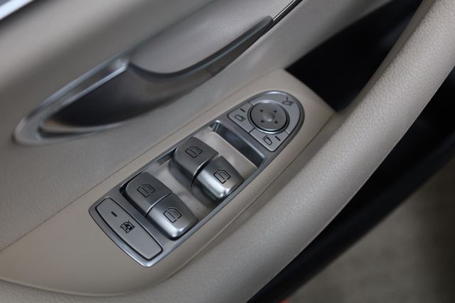 2019 Mercedes-Benz E-Class E300 - 23047288 - 37