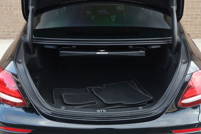 2019 Mercedes-Benz E-Class E 300 - 23064957 - 9