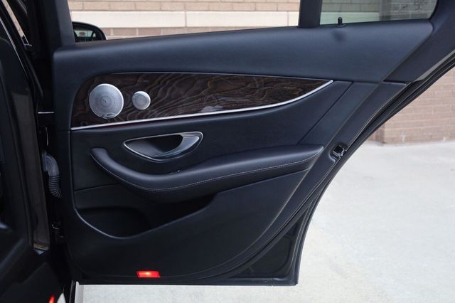 2019 Mercedes-Benz E-Class E 300 - 23064957 - 19