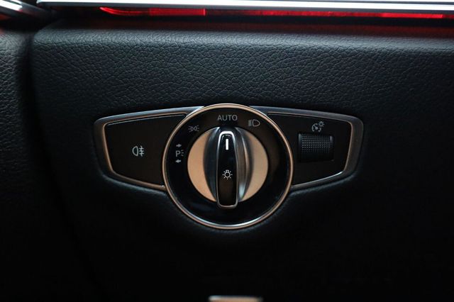 2019 Mercedes-Benz E-Class E 300 - 23064957 - 32