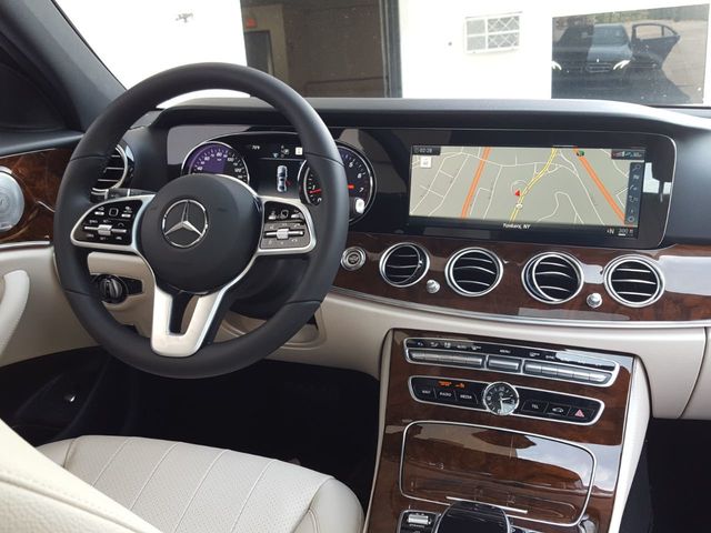 2019 Mercedes-Benz E-Class E 300 4MATIC AMG Line - 18169626 - 6