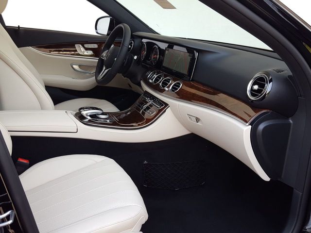 2019 Mercedes-Benz E-Class E 300 4MATIC AMG Line - 18169626 - 7