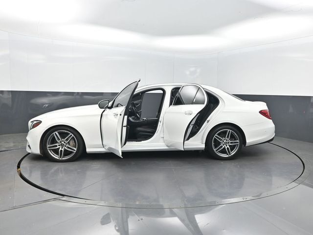 2019 Mercedes-Benz E-Class E 300 4MATIC Sedan - 23000474 - 37