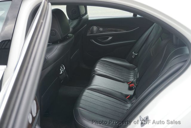 2019 Mercedes-Benz E-Class E 300 4MATIC Sedan AMG LINE CARPLAY NAVI 360 CAMERAS LOADED!!! - 23025346 - 15