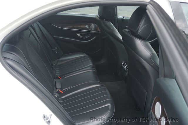 2019 Mercedes-Benz E-Class E 300 4MATIC Sedan AMG LINE CARPLAY NAVI 360 CAMERAS LOADED!!! - 23025346 - 16