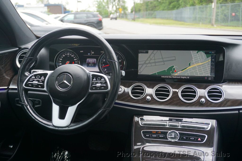 2019 Mercedes-Benz E-Class E 300 4MATIC Sedan AMG LINE CARPLAY NAVI 360 CAMERAS LOADED!!! - 23025346 - 18