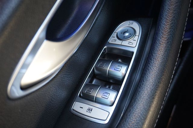 2019 Mercedes-Benz E-Class E 300, LOW MILES, PREMIUM WHEELS, MOON ROOF,  NAVIGATION - 22990927 - 21