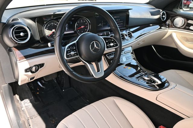 2019 Mercedes-Benz E-Class E 300 Premium I Package AMG Line Exterior Night Package - 23009766 - 7