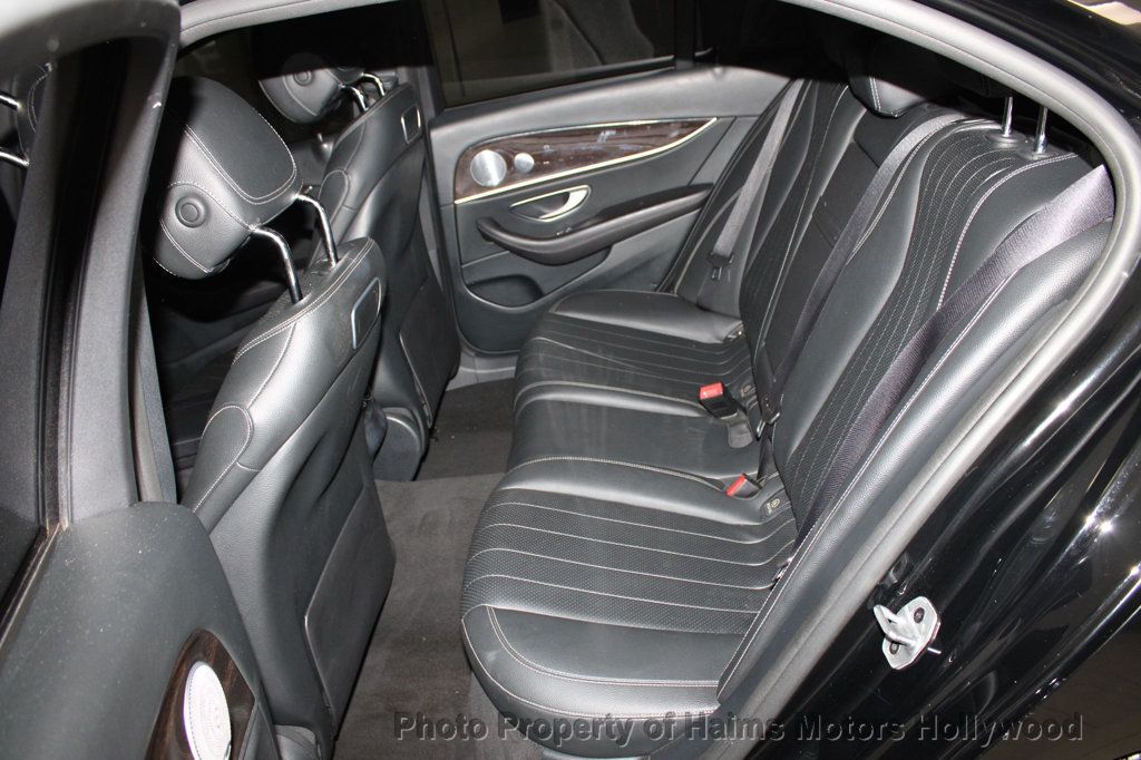 2019 Mercedes Benz E 300 photo 15