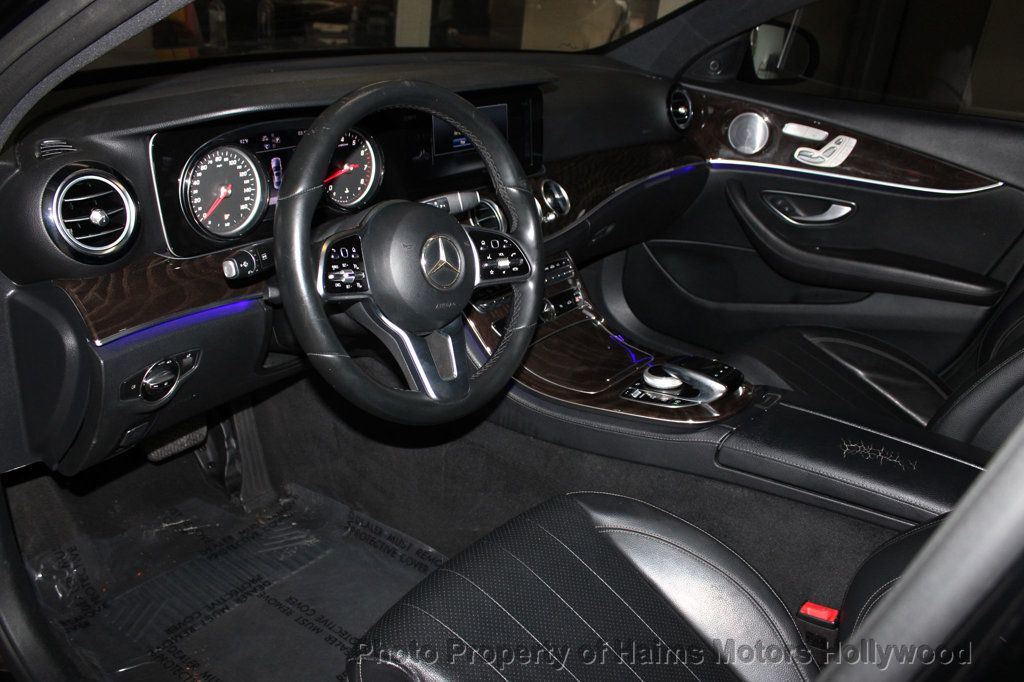 2019 Mercedes Benz E 300 photo 17