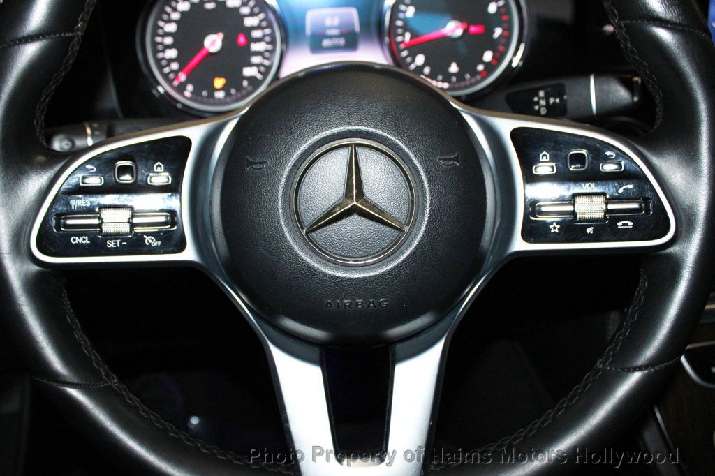 2019 Mercedes Benz E 300 photo 23