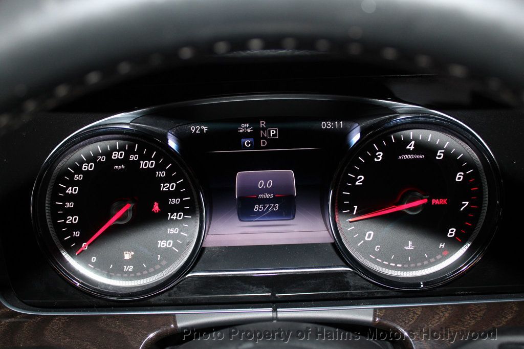 2019 Mercedes Benz E 300 photo 25