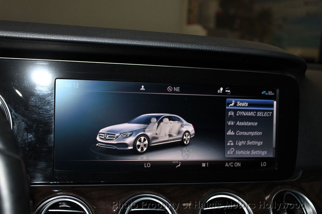 2019 Mercedes Benz E 300 photo 27