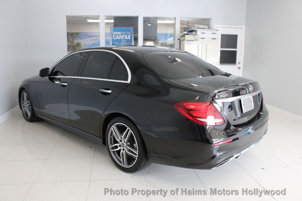 2019 Mercedes Benz E 300 photo 5