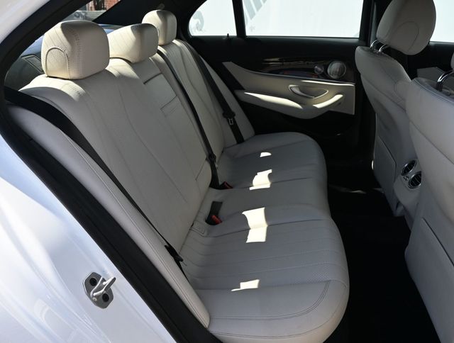 2019 Mercedes-Benz E-Class E 300 RWD Sedan - 23009766 - 16