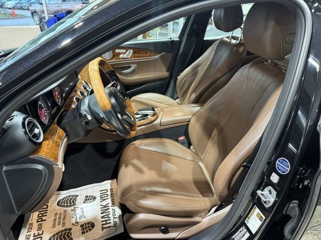 2019 Mercedes-Benz E-Class E 300 RWD Sedan - 22944012 - 17
