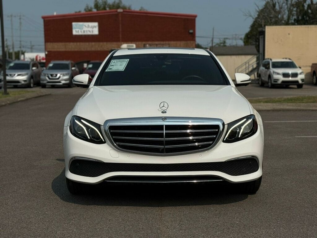 2019 Mercedes Benz E 300 Sedan photo 9