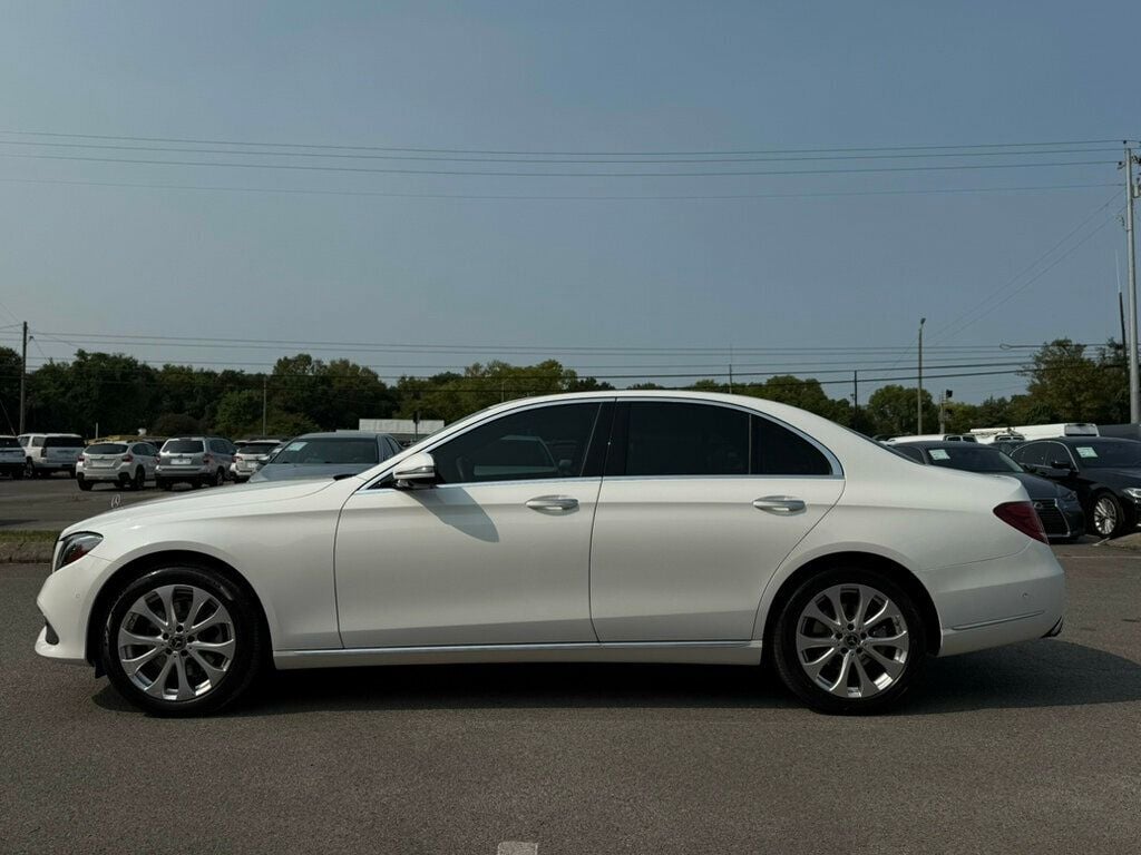 2019 Mercedes Benz E 300 Sedan photo 6