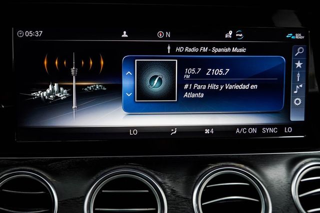 2019 Mercedes-Benz E-Class E 300 RWD Sedan - 23038580 - 24