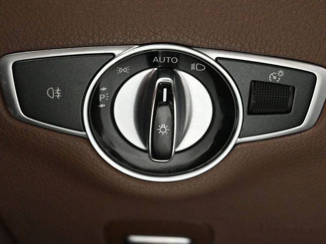 2019 Mercedes-Benz E-Class E 300 RWD Sedan - 23008590 - 26