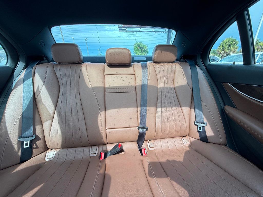 2019 Mercedes-Benz E-Class E 300 RWD Sedan - 23040337 - 18