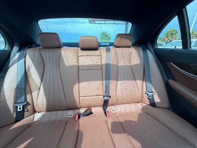 2019 Mercedes-Benz E-Class E 300 RWD Sedan - 23040337 - 18