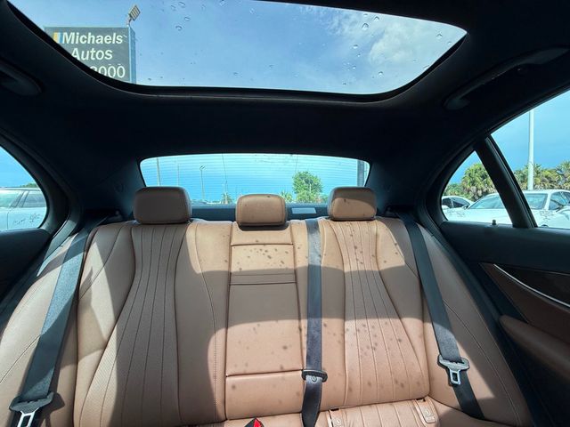 2019 Mercedes-Benz E-Class E 300 RWD Sedan - 23040337 - 19