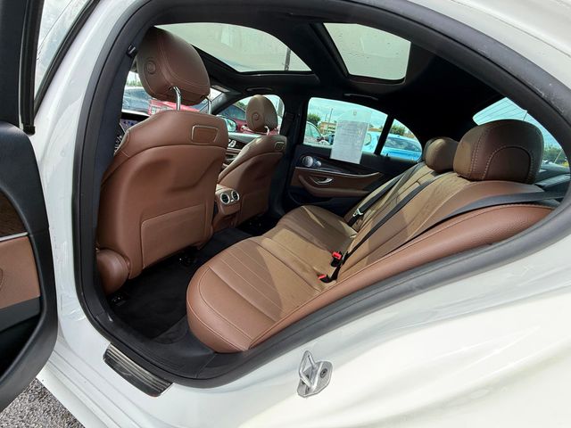 2019 Mercedes-Benz E-Class E 300 RWD Sedan - 23040337 - 25