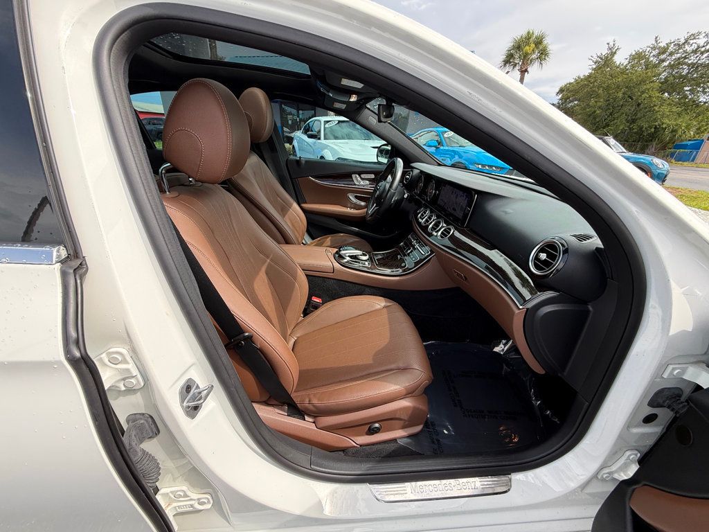 2019 Mercedes-Benz E-Class E 300 RWD Sedan - 23040337 - 33