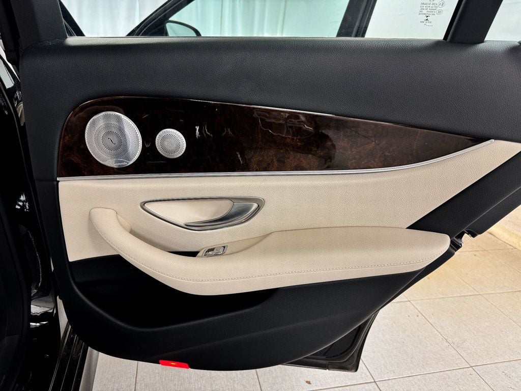 2019 Mercedes Benz E 450 4MATIC Sedan photo 17