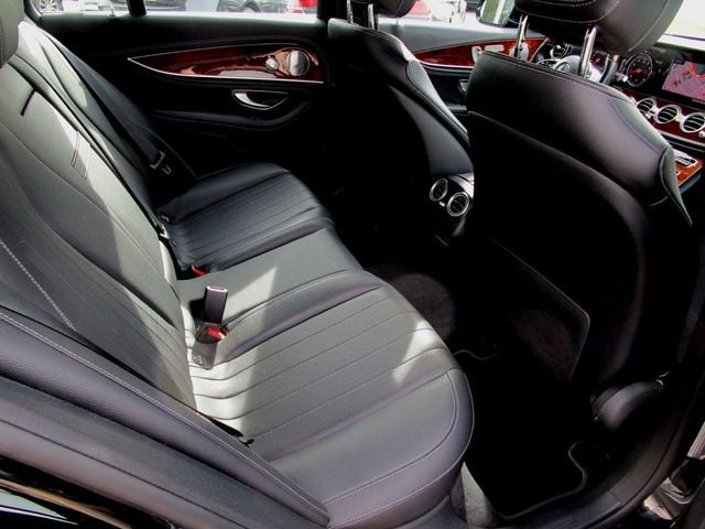 2019 Mercedes-Benz E-Class E 450 4MATIC Sedan - 23018456 - 16